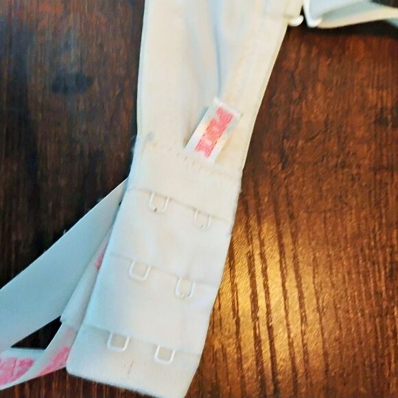 white underwire bra with adjustable - Picture 5 of 7